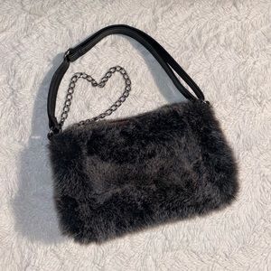 BLACK & GREY FAUX FUR MINI CHAIN BAGUETTE BAG